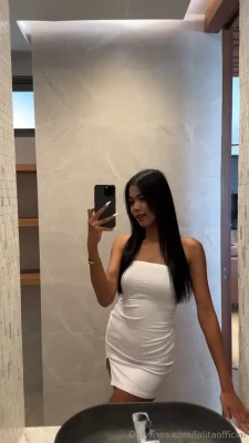 lalita_asian - Bending over for easy access 🥵 Kinda wishing you were here with me