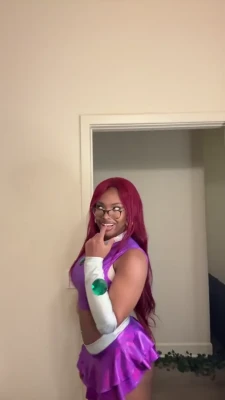 memomky69 - all i’m missing is some dick 💕