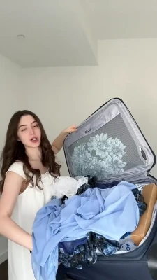 notsophiesilva - Today reminded me how much I'm missing live shows! I will fit atleast