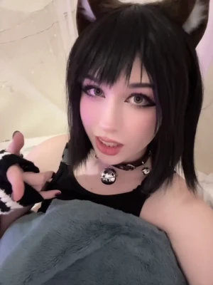 loopziepop - Hey guys ☺️ just a random little vid since I was feeling busty! A
