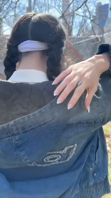 miawynnbts - You taking it all on? ;D