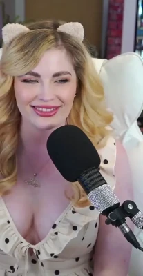 meghan_yeah - Raise your hand if ur dick is 6.5 - 9 inches and you would Fuck &