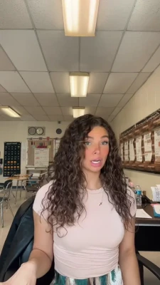 brookegilliano - 😋 le exita que lo bese mientras le chupan el pene 🥰