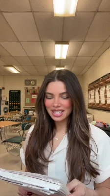 brookegilliano - Here's a closeup of my face while I'm cumming during cunnilingus