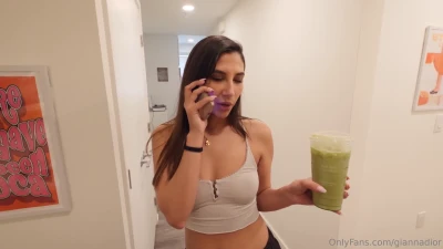 gianna_diorxxx - Good morning baby, joining me in my morning bath?