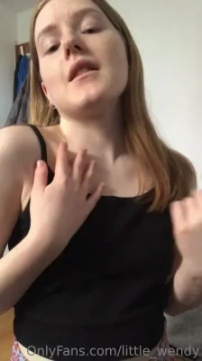 little_wendy - swipe for a surprise 😍🙈