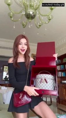 lilymaymac - Marilyn Monroe got nothing on me! She wished she has these guns! You