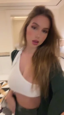 ines_nikic - Hey everyone! 📣 If I were to do a LIVE show on here, would you
