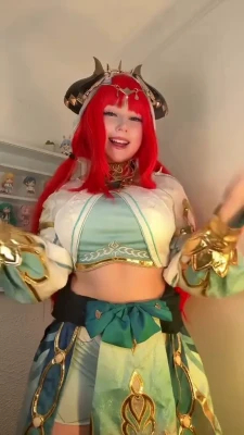 upminaa - I have jerked off to this video so many times and it s time I share