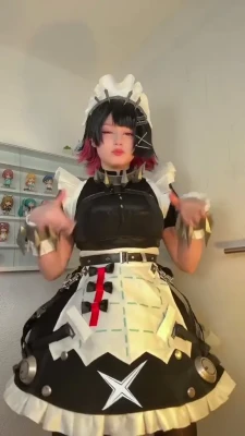upminaa - Get on your knees and start gagging on mommys cock. If you waste even