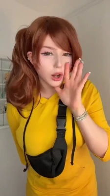 upminaa - TANNING LIVE   2 pm