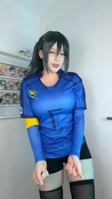 upminaa - Feeling cute today