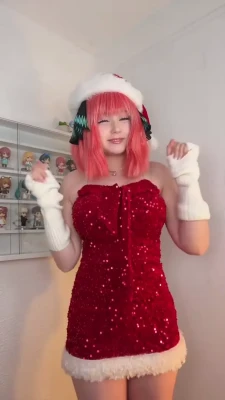 upminaa - Would you like to see me topless?