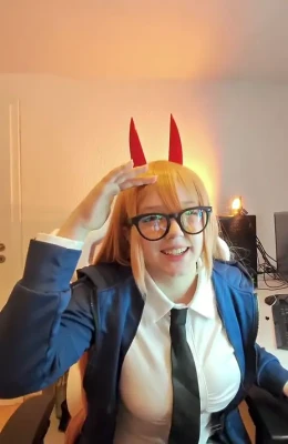 upminaa - I loove pussy jobs and I m soo horny