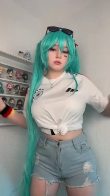upminaa - Excited to film some fun