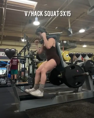 leanbeafpatty - Classic Tipsy Titplay video. I hope you like this one.  Don’t