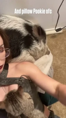 leanbeafpatty - Sniff and Worship if you want to keep your job. Filmed by Pedsrmeds  