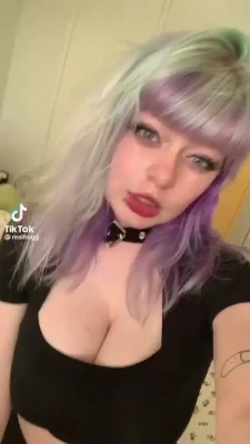 fake - Don t you wish my lips were wrapped around your cock like this