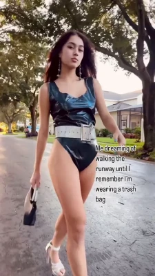 kylinmilan - Not even dressed and already feeling herself lol