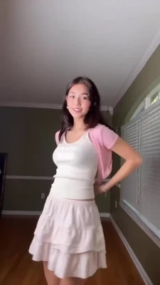 kylinmilan - I'm trying new kinds of content can wait to show you guys