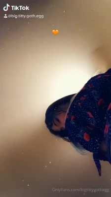 bigtittygothegg - Extra hard threesome GGG 👧🏻👧🏻👱🏻‍♀️