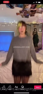 bigtittygothegg - Where are all my feet lovers at? 😋🦶🏻