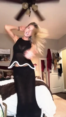 iamsydneythomas - شو بحب لما زوجي يكون متحرر واقدر مص