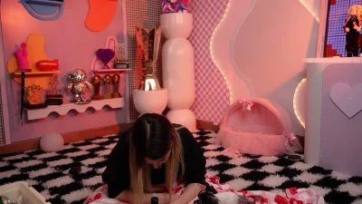 arigameplays - Hey guys, I was really hoping to film today but my back has decided