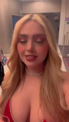 arigameplays - Happy Thongless Thursday xoxo