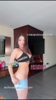 yajanacano - pull my skirt up and fuck me please 🥺