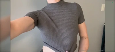 nichameleon - Hi hi! I'm so excited to finish my degree so I can get back on here