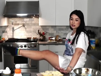 carolinekwann - I’m working on making longer videos for you guys, tip me so I can