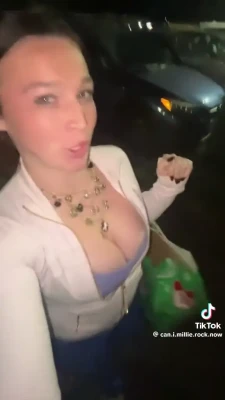 can - This lady knows that a good kiss on the mouth is sure to get the