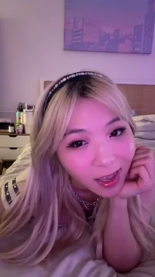 yvonnieng - Leg spreader teaser