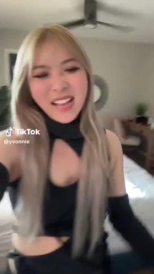 yvonnieng - i'm your present this year, unwrap me and run your hands all down my
