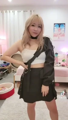 yvonnieng - You VOTE