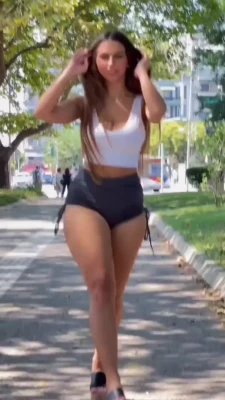 ___evasavagiou - No bra is is so fun ;)