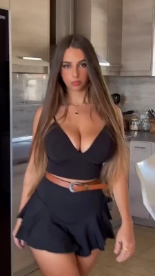 ___evasavagiou - 🇬🇧 Last Jinx video for you, in dms now! 🔥  🇮🇹 Ultimo