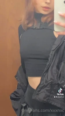 xxxnxc - am i your dream wife or what? 🤭