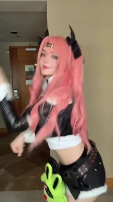 onisuna - Just tights and glasses