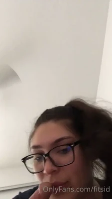 fitsid - Check your dms babes.. help me move into my OWN PLACE where I can