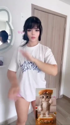 imcherryblossom - The camel toe in these shorts tho 👀