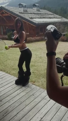 maddycheary - Good morning...the best part of waking up...oh gosh now I have that