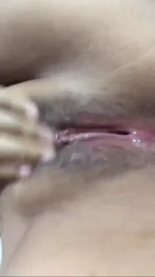 nuvia - Oil me up you filthy bastards 💦 Where is the oil going first? 😜