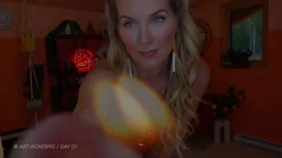 katwondersfree - A few days ago, I posted some pics with my pink lingerie. Now I can't