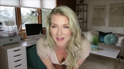 katwondersfree - One lick makes you twitch 😈🤣