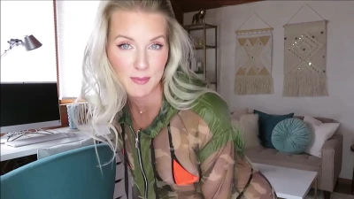 katwondersfree - LICK MY BOOTS AS I INSULT YOU This movie was sent free to all my VIP