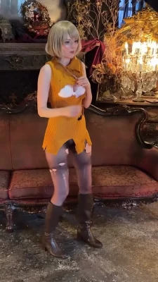 peachmilky_ - My pussy says hey 👋