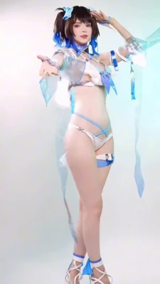 peachmilky_ - where are my feet worshippers?!? 🦶💚 I need someone to kiss my