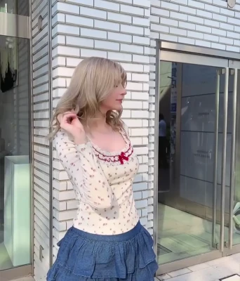 peachmilky_ - this 🍑 looks great when its wet